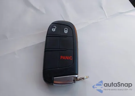 2018 Jeep Grand Cherokee Laredo 4X4 z USA, uszkodzony, nr VIN 1C4RJFAG8JC279314